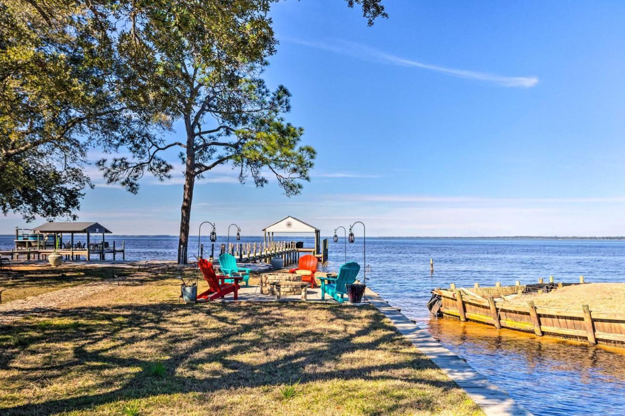 East Bay Vacation Rental With Dock! Наварр Экстерьер фото